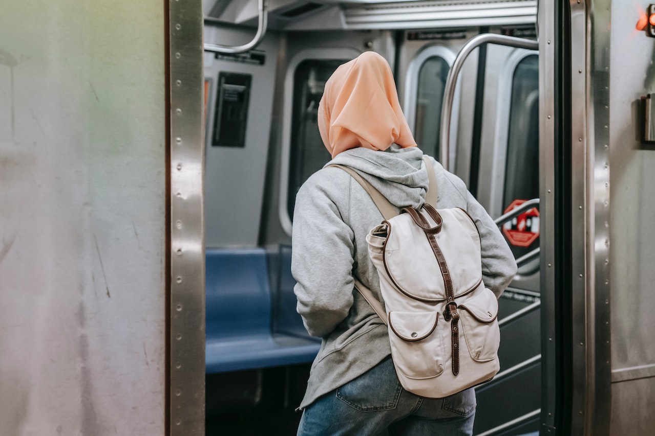 Les meilleurs sacs à dos pour un look urbain chic et pratique